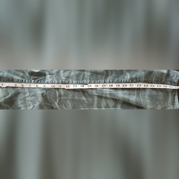 American Eagle Jeans Women's 12 Camouflage Mid-Rise Skinny Stretch Pants 34x28 - Picture 7 of 11